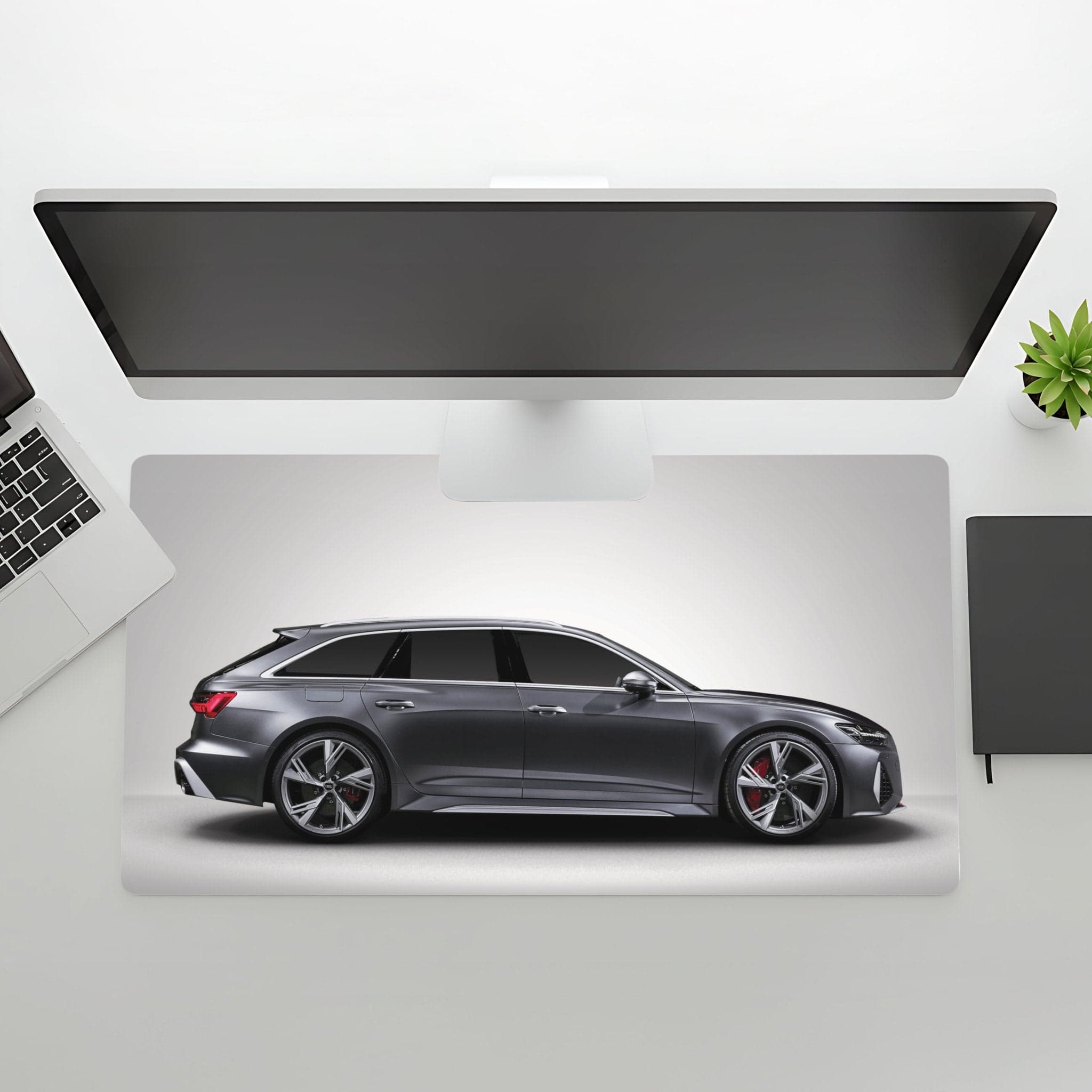 Audi RS6 Avant (C8) Mousepad