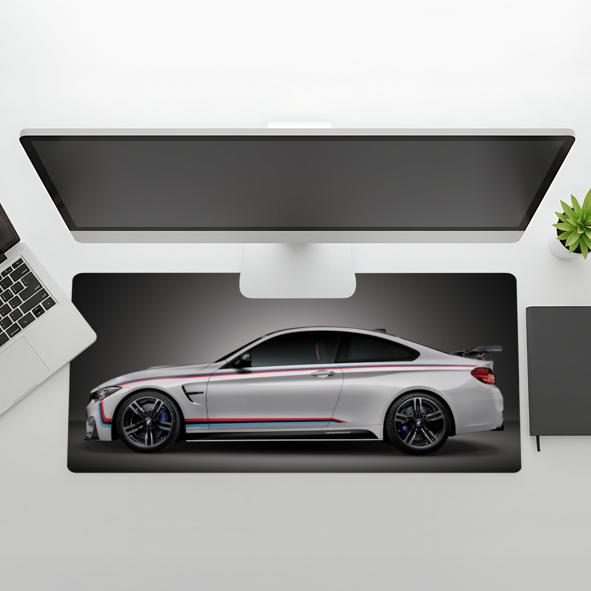 BMW M4 (F82) Mousepad