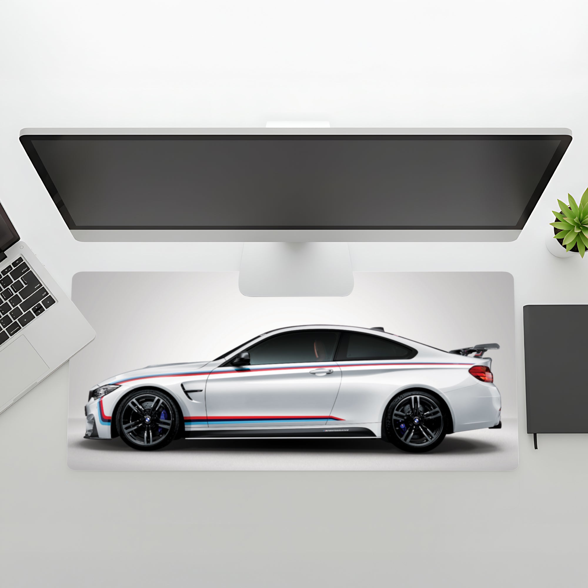 BMW M4 (F82) Mousepad