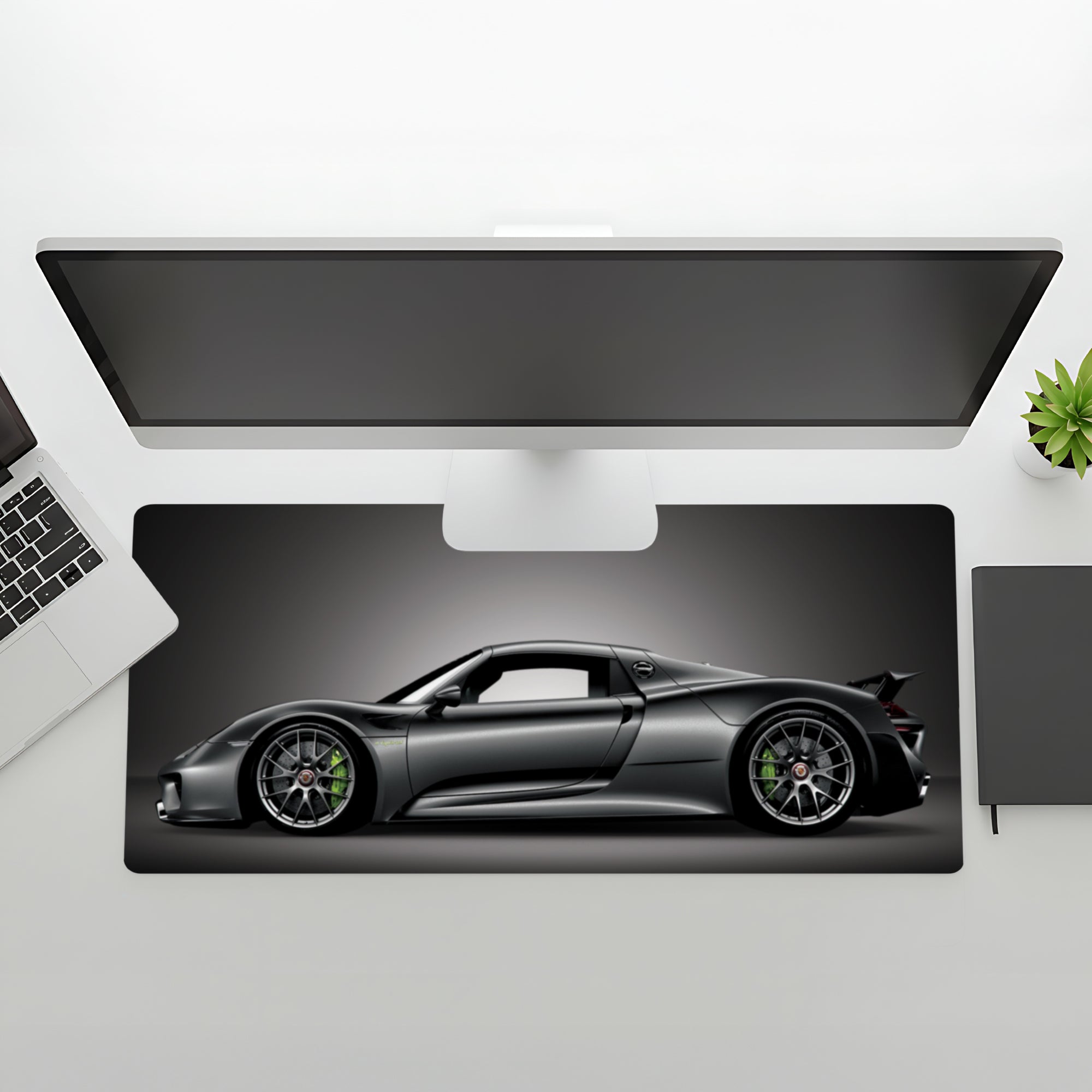 Porsche 918 Spyder Mousepad