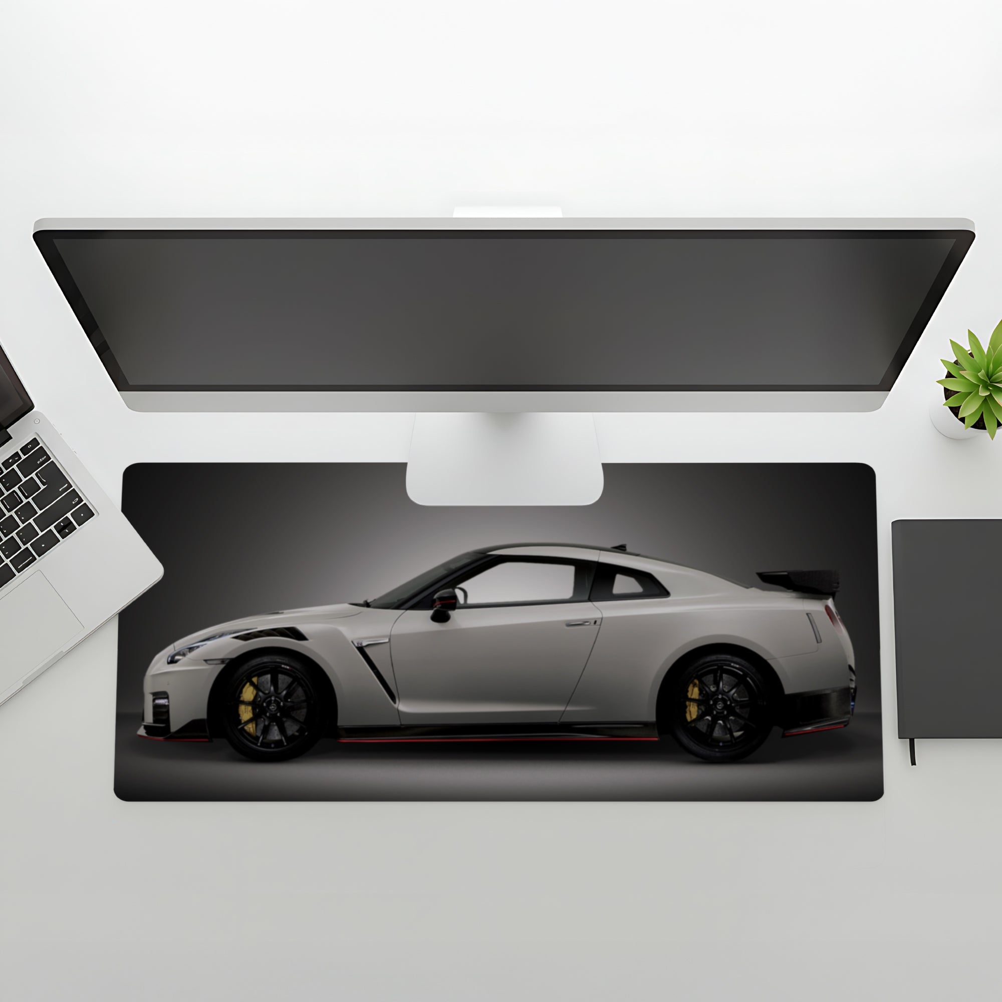 Nissan GT - R R35 Mousepad - car - artistry